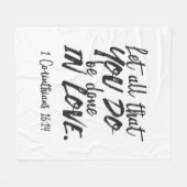 Liefde in actie - 1 Korintiërs 16:14 Inspirerend Fleece Deken (Voorkant (Horizontaal))