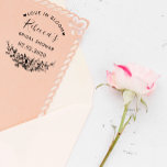 Liefde in bloei aangepaste naam Vrijgezellenfeest  Rubberstempel<br><div class="desc">Dit vrijgezellenfeest bewaar de datum rubberen stempel is voorzien van jouw naam in een schattig handgeschreven stijl script lettertype en uw aangepaste datum omlijst door "LOVE IN BLOOM" in een prachtige gebogen typografie met harten aan beide zijden. Daaronder bevindt zich een met de hand getekende bloemstuk.</div>