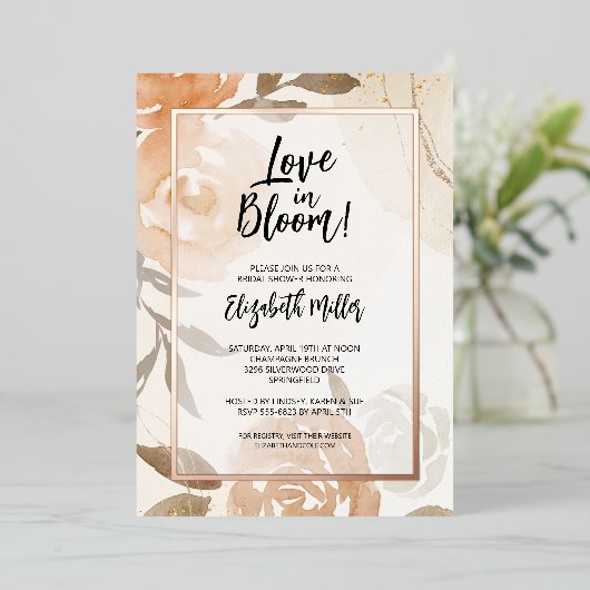 Liefde in Bloom Bloemen Vrijgezellenfeest Folie Uitnodiging (Staand Voorkant)