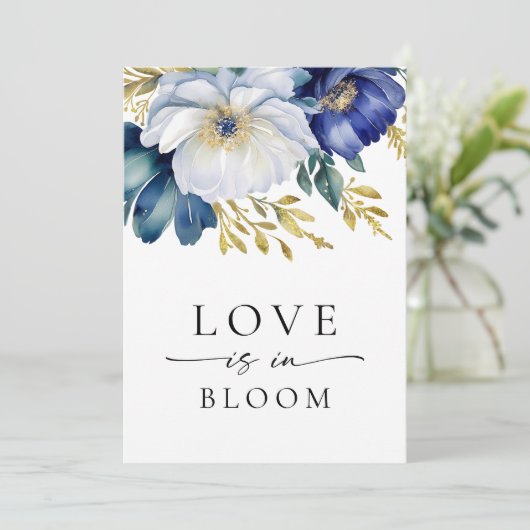 Liefde in Bloom Floral Bridal Shower Invitation Kaart (Staand voorkant)