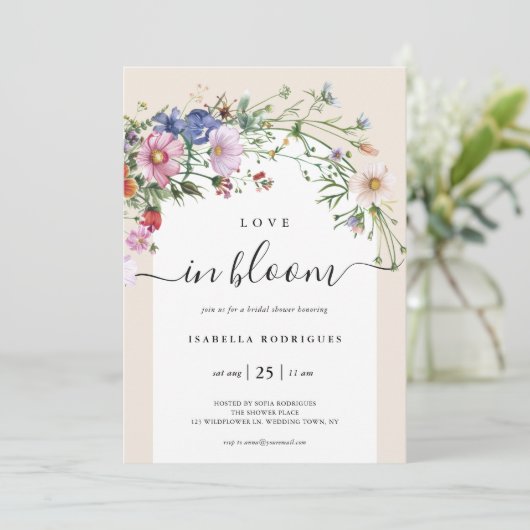Liefde in Bloom Wildflower Bruids Douche Uitnodigi Kaart (Staand voorkant)