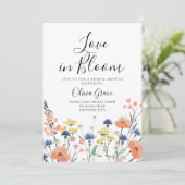 Liefde in Bloom Wildflower bruidsdouche Uitnodigin Kaart (Staand voorkant)