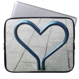Liefde in de stad laptop sleeve