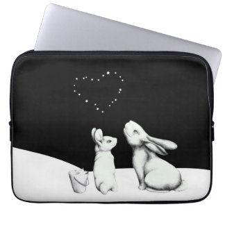 Liefde in de sterren - Konijn en hart in de sterre Laptop Sleeve