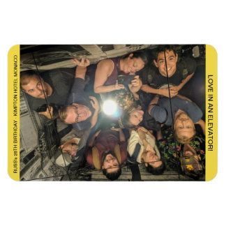 Liefde in een Lift Russ Verjaardagsmagneet Magneet