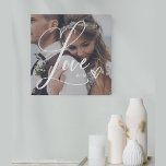 Liefde in elegant script | Uw foto met hart Canvas Afdruk<br><div class="desc">Deze prachtige canvasafdruk kenmerkt het woord "Liefde" in elegant, griezelig kalligrafiekmanuscript, met ]uw favoriete persoonlijke foto en een handgeschreven gekrabd hart. Je kunt je initialen of monogram toevoegen, of de naam van geliefden zoals je moeder, grootmoeder, familie of echtgenoot. En maakt ook de perfecte bruiloft in het belang van de...</div>