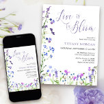 Liefde in het Paarse Vrijgezellenfeest Bloom Wildf Kaart<br><div class="desc">"Liefde is in Bloom" ... wildbloembridale doucheuitnodiging met waterverf wilde bloemen in tinten van lila, lavender, paars, roze en blauw. Dit delicate en vrouwelijke botanische ontwerp heeft een rand van wilde bloemen en elegante kalligrafie. Een moderne dagenbloem met girale, bohemen tuinthema. Blader naar mijn winkel in het Paarse Wilde-bloem-collectie voor...</div>