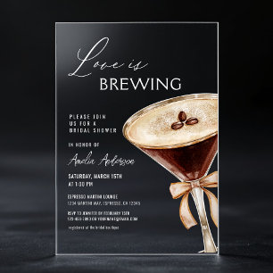 Liefde is aan het Bruisen Espresso Martini Bruidsd Acryl Uitnodigingen