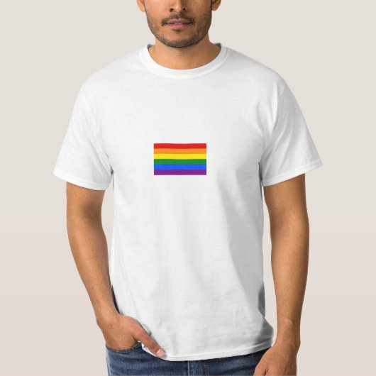 Liefde is alles wat je nodig hebt Gay en Lesbian T T-shirt (Voorkant)
