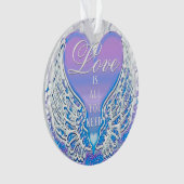 Liefde is alles wat je nodig hebt ornament (voorkant)