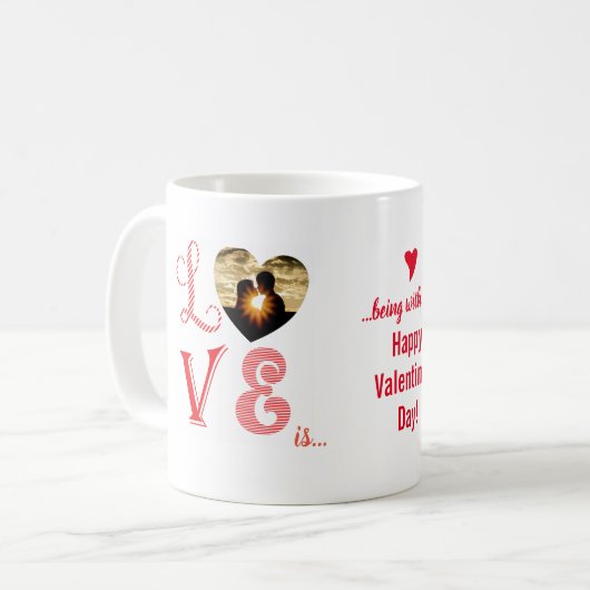 Liefde is bij je Valentijnsdag Mok (Voorkant links)