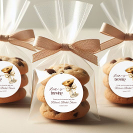 Liefde is Brouwen Bow Espresso Martini Vrijgezelle Ronde Sticker