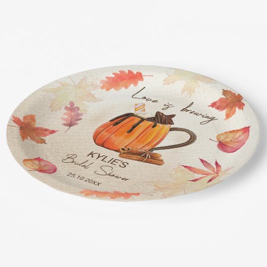 Liefde is brouwen herfst bruids douche monogram papieren bordje (Gekanteld)