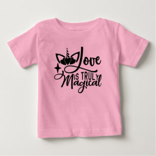 Liefde is echt een magische eenhoorn roze baby
