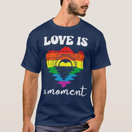 Liefde Is Een Moment T-shirt (Voorkant)