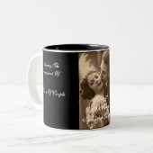 Liefde is een veelzijdige Mok van de Engagement Pa (Voorkant links)