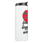 Liefde is een vierpodig woord. thermosbeker (Gedraaid links)