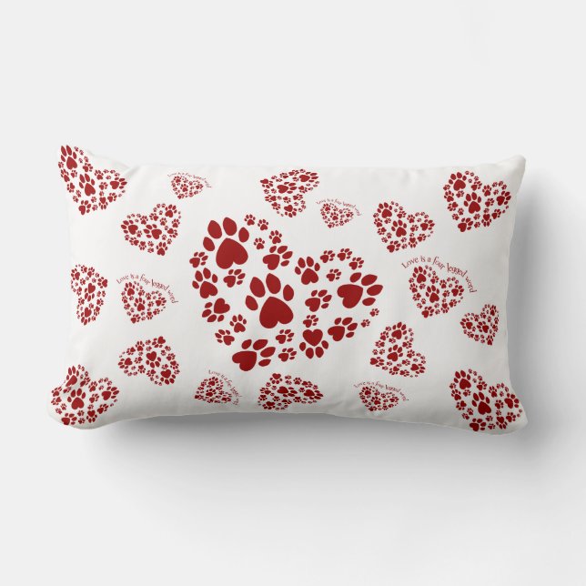 Liefde is een vierpotig woord kussen (Voorkant)