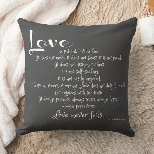 Liefde is Geduldig (Corinthiërs schriftuurvers) gr Kussen (Deken)