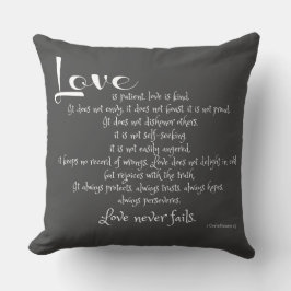 Liefde is Geduldig (Corinthiërs schriftuurvers) gr Kussen