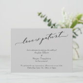 Liefde is Geduldig Lichtgrijze Uitgestelde Trouwka Kaart (Staand voorkant)