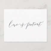 Liefde is geduldig minimalistisch huwelijksuitstel briefkaart (Voorkant)
