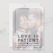 Liefde is Geduldig Vervagende Foto Minimalistische Save The Date (Voorkant)