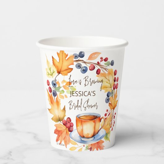 Liefde is het brouwen van herfst vrijgezellenfeest papieren bekers (Achterkant)