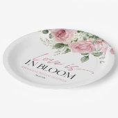 Liefde is in bloei Roze Roos Bloemachtige Bruiloft Papieren Bordje (Gekanteld)