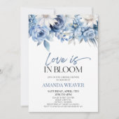 Liefde is in bloesemblauw bloemenbloem Vrijgezelle Kaart (Voorkant)