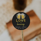 Liefde is in de lucht ronde sticker