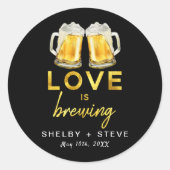 Liefde is in de lucht ronde sticker (Voorkant)