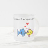 "Liefde is leven" Zoenende Vis Matglas Koffiemok (Voorkant rechts)