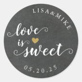 Liefde is Lief Custom Wedding Favor Chalkboard Ronde Sticker (Voorkant)