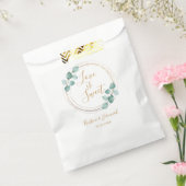 Liefde is Lief Eucalyptus Waterverf Script Bruilof Bedankzakje (Gezegeld)