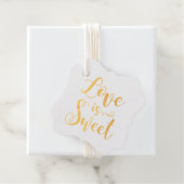 Liefde is Lief Modern Script Quote Bruiloft Bedankjes Labels (Met doos)