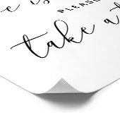 Liefde is lief, neem een traktatie. Zwarte en witt Poster (Hoek)