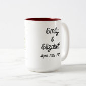 Liefde is Liefde Jubileum  met bruiloft Tweekleurige Koffiemok (Voorkant rechts)