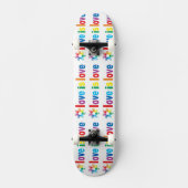 Liefde is liefde persoonlijk skateboard (Voorkant)