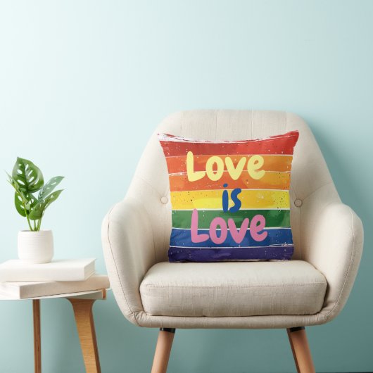 Liefde is Liefde, Pride design Kussen (Stoel)