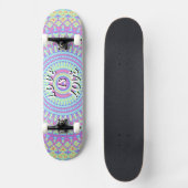 Liefde Is Liefde Pride Skateboard (Voorkant)