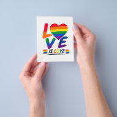 Liefde is Liefde – Regenboog Pride Kwast Ontwerp Flyer (Hand)