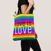 Liefde is liefde, regenboog tote bag (Dichtbij)
