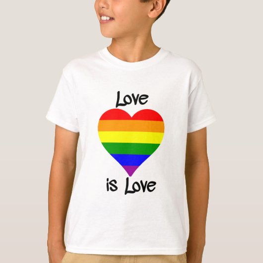 Liefde is liefde t-shirt (Voorkant)