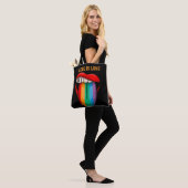 Liefde is Liefde Tote Bag (Op model)