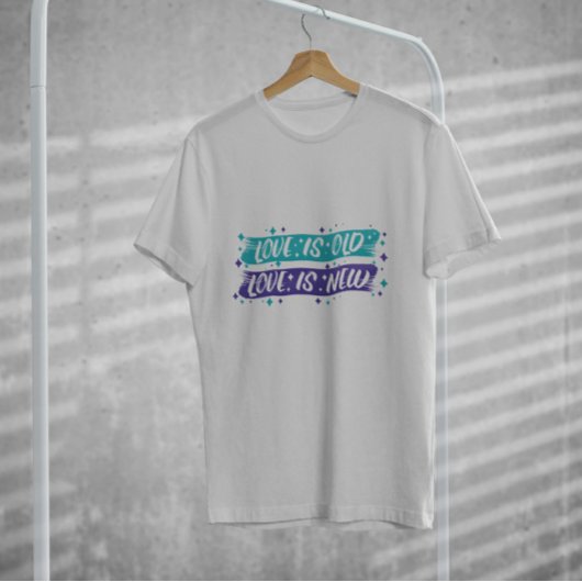 Liefde is nieuw t-shirt