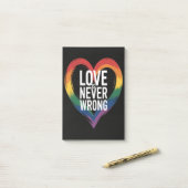 Liefde is nooit verkeerd Pride Month LGBT Post-it® Notes (Op bureau)