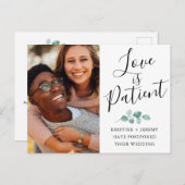 Liefde is Patiënt Zwart Script Foto Opslaan Onze D Aankondigingskaart (Voorkant / Achterkant)