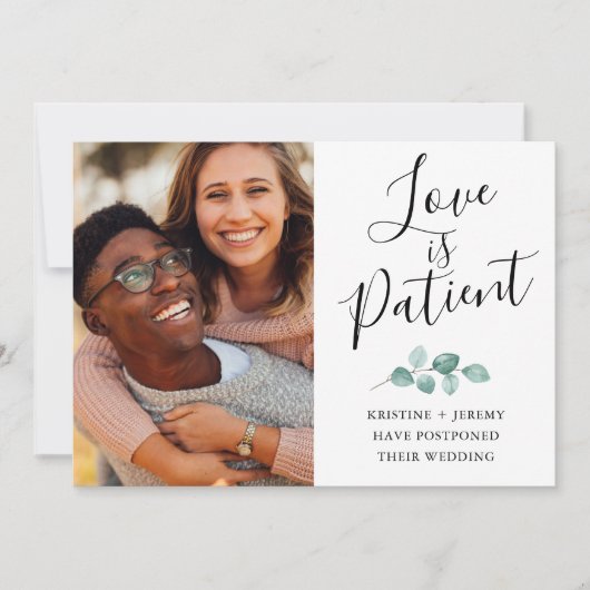 Liefde is patiëntfoto zwart script uitgesteld save the date (Voorkant)