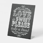 Liefde is Sweet Chalkboard bruiloft traktatie Reclamebord Met Voetstuk (Voorkant)